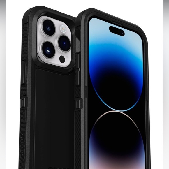 New OtterBox - Defender Series Pro XT MagSafe Hard Shell for Apple iPhone - Picture 2 of 5